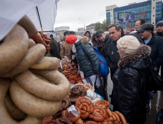 Городецкий проверил цены на продукты в Новосибирске